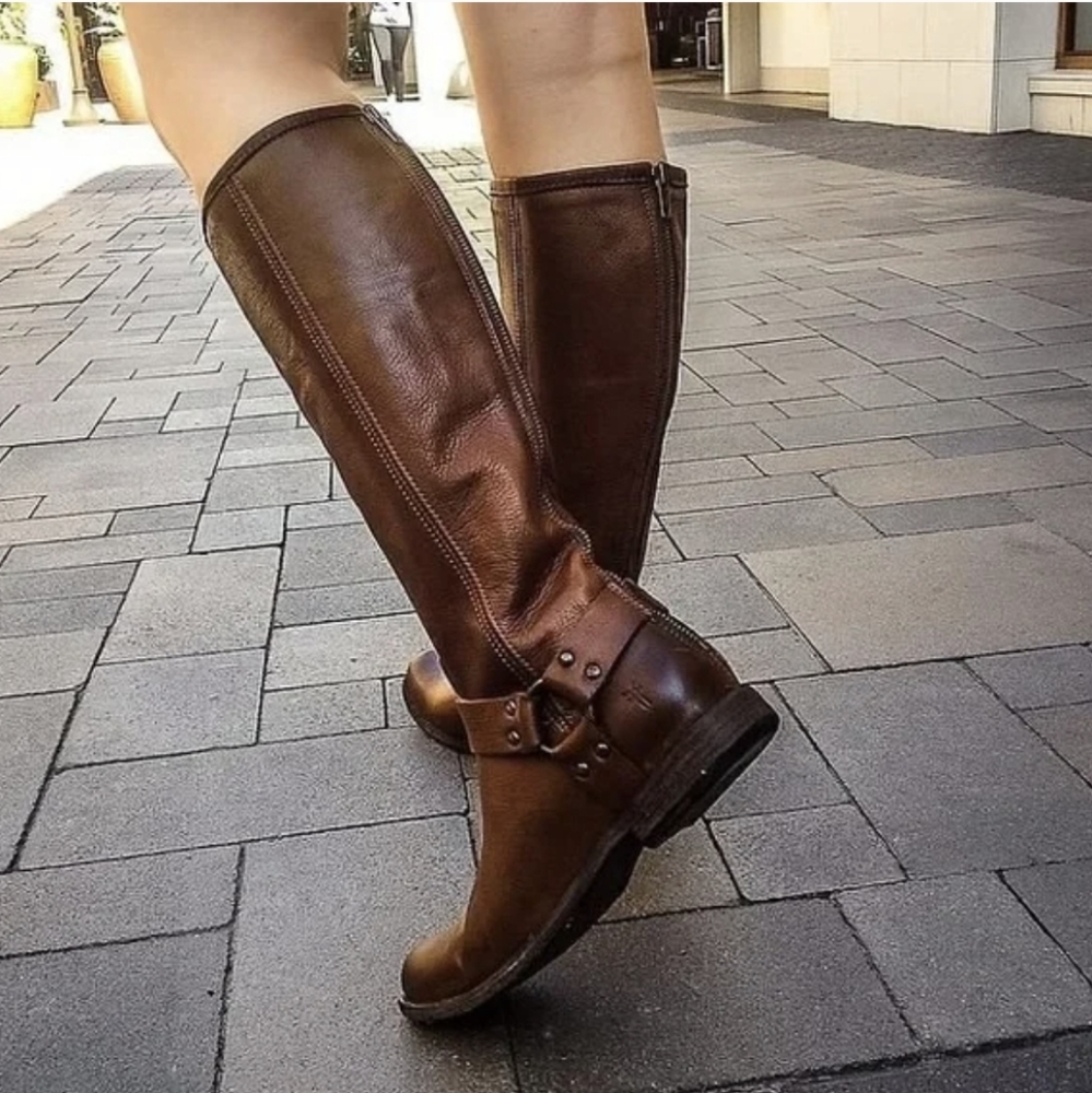 Frye Phillip tall harness buckle riding moto boots cowgirl brown leather 6.5